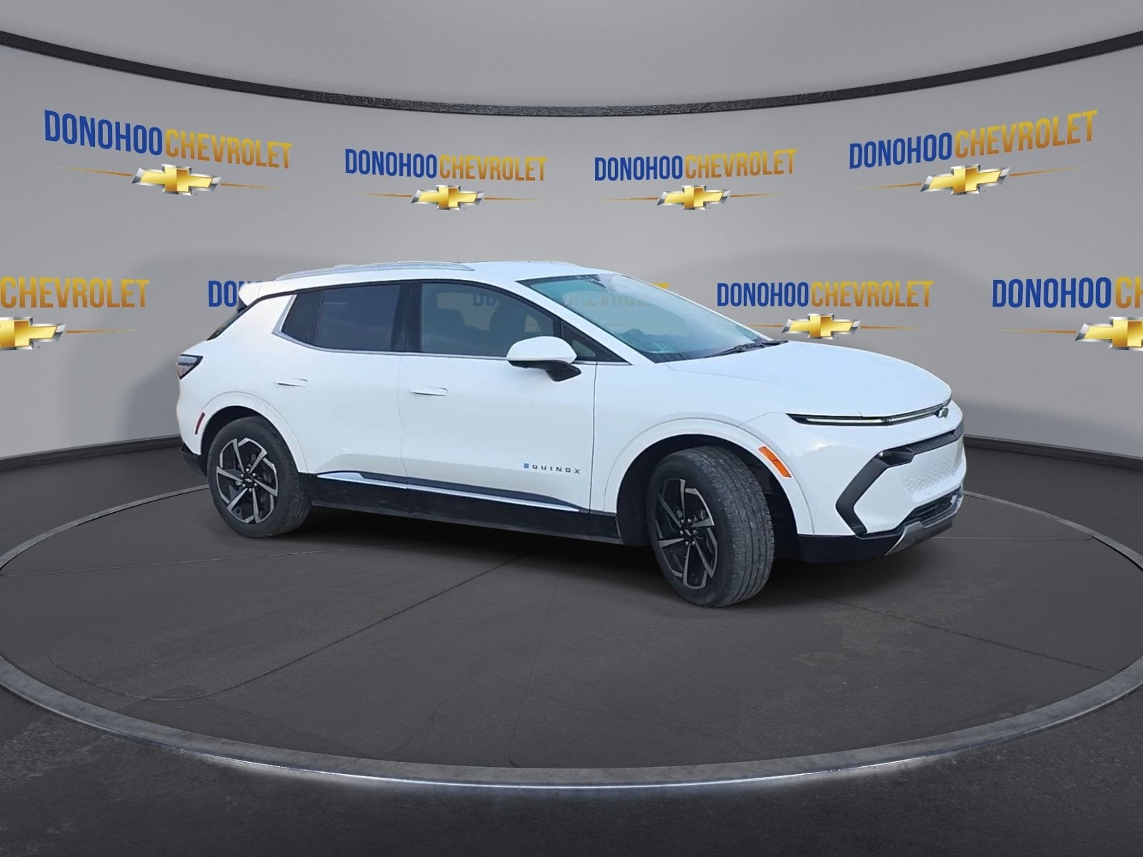 2024 Chevrolet Equinox EV 2LT