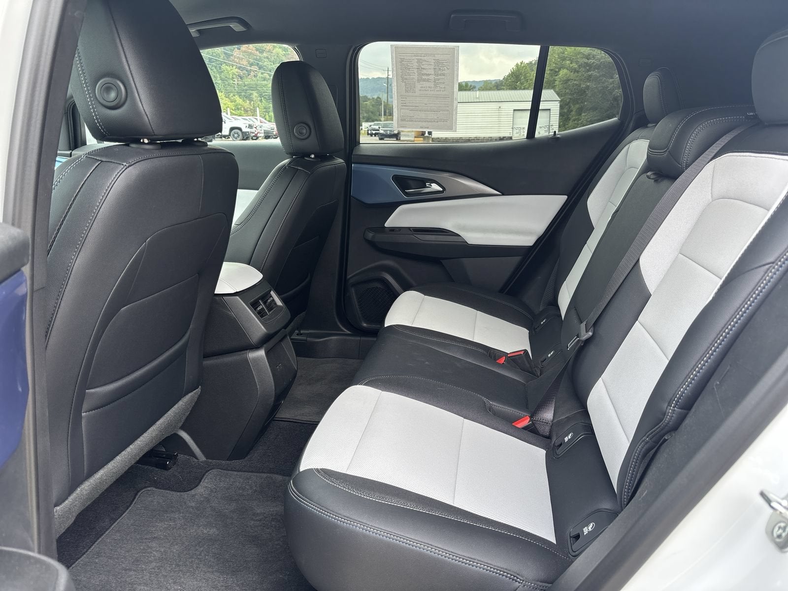 2024 Chevrolet Equinox EV 2LT
