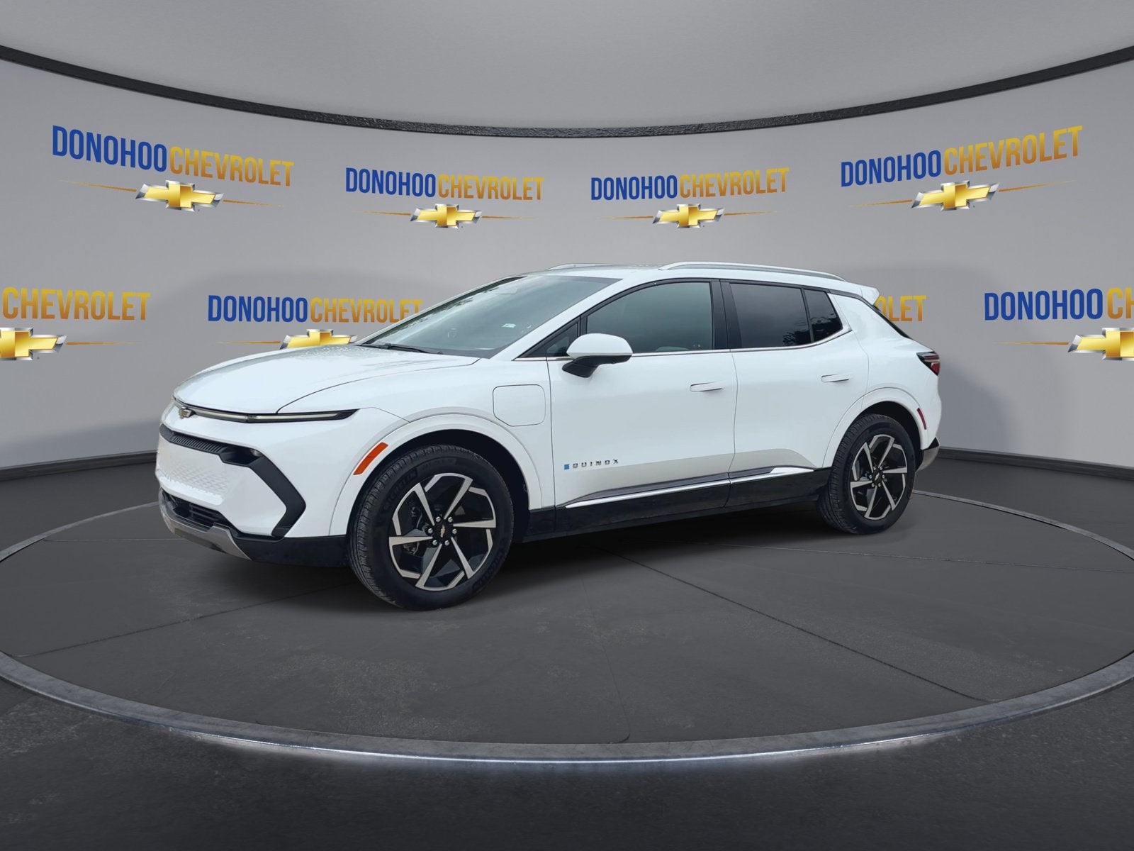 2024 Chevrolet Equinox EV 2LT