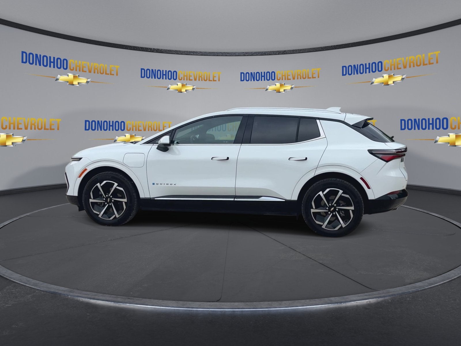 2024 Chevrolet Equinox EV 2LT