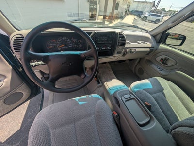1995 Chevrolet Tahoe Base