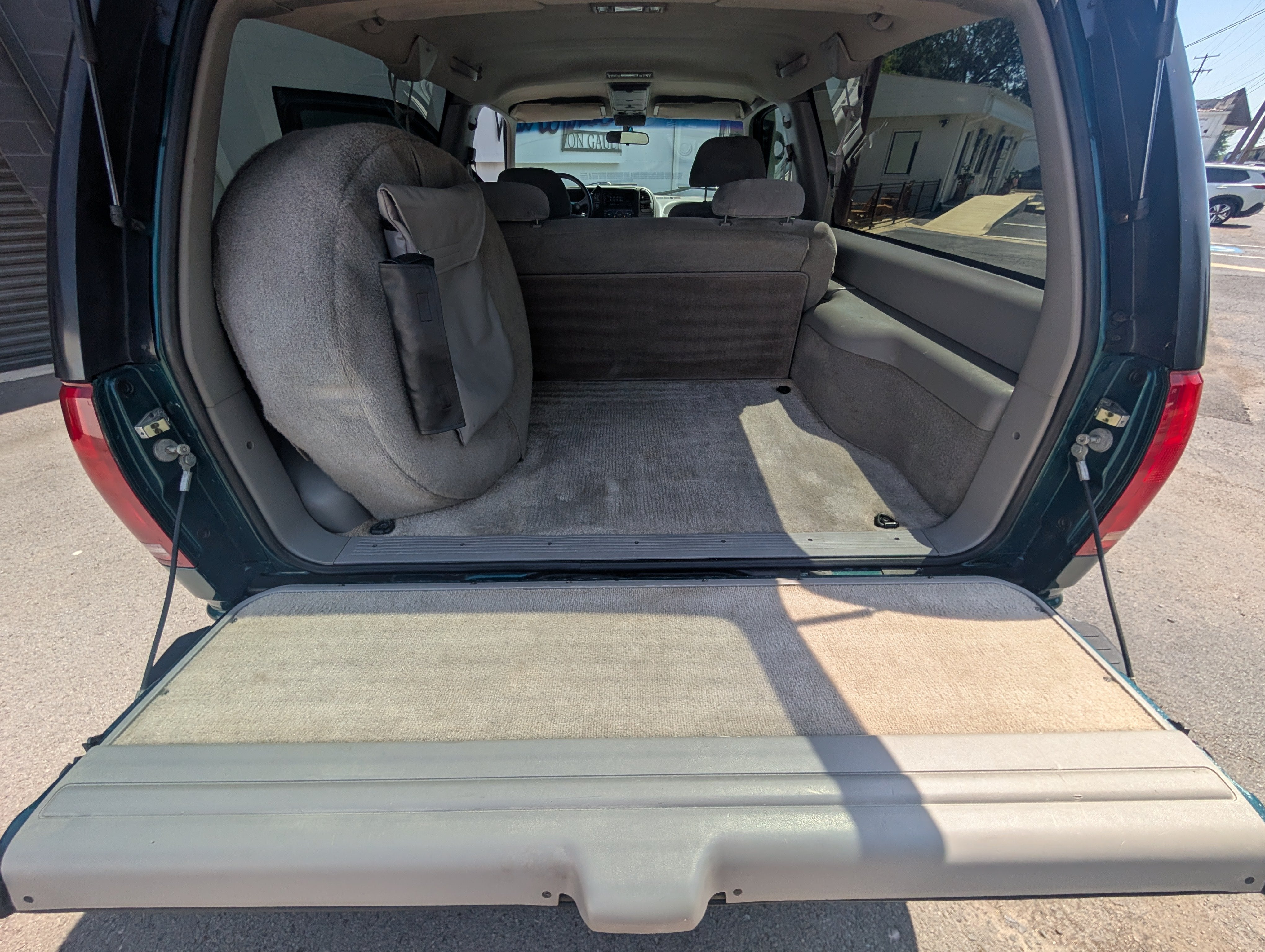1995 Chevrolet Tahoe Base