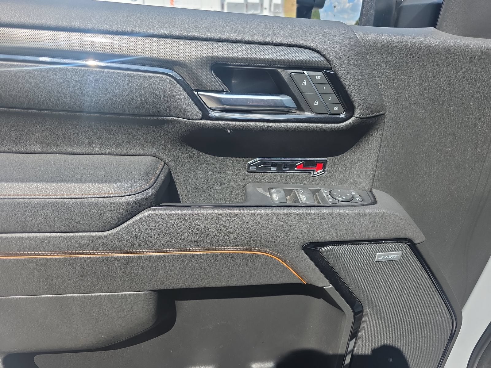 2025 GMC Sierra 1500 AT4