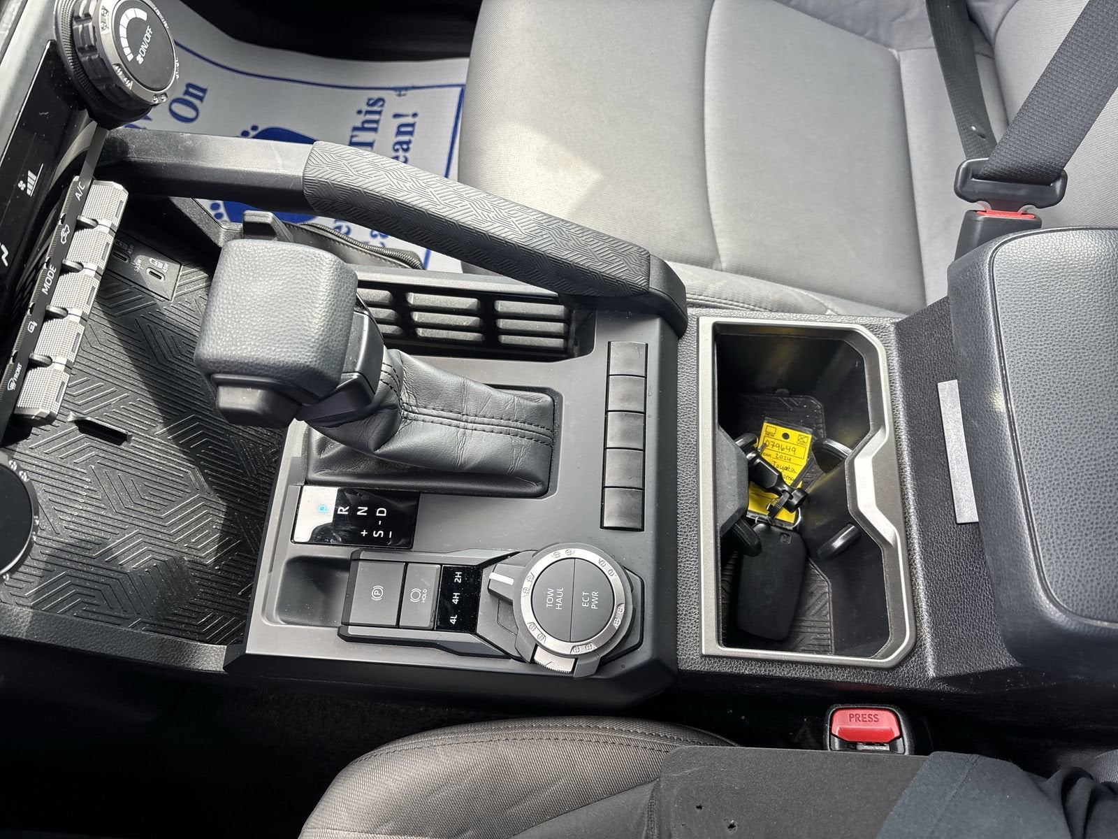 2024 Toyota Tacoma 4WD SR5