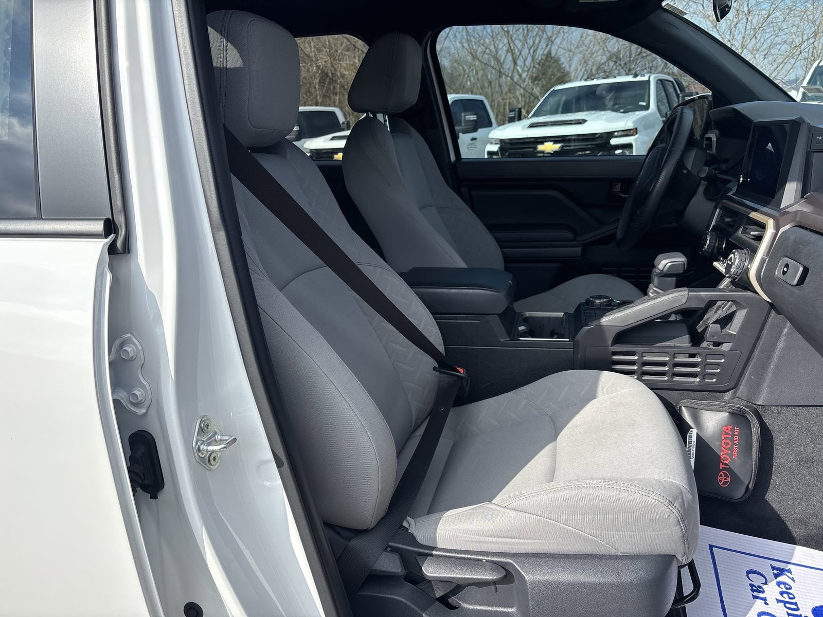 2024 Toyota Tacoma 4WD SR5