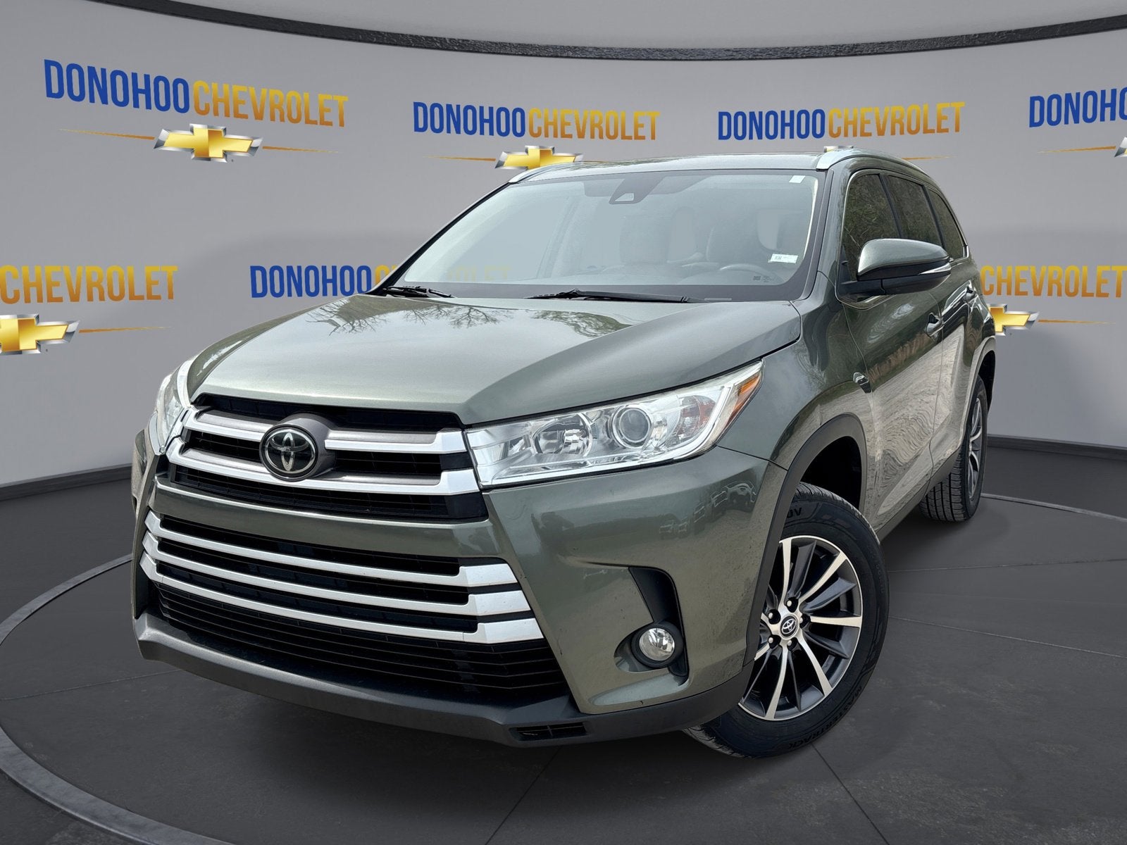 2019 Toyota Highlander SE