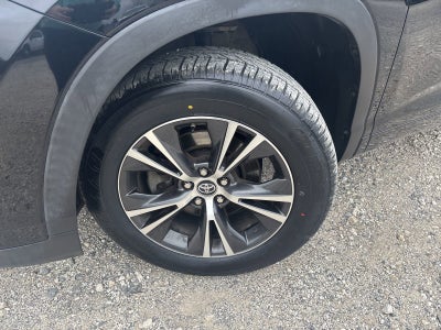 2018 Toyota Highlander LE