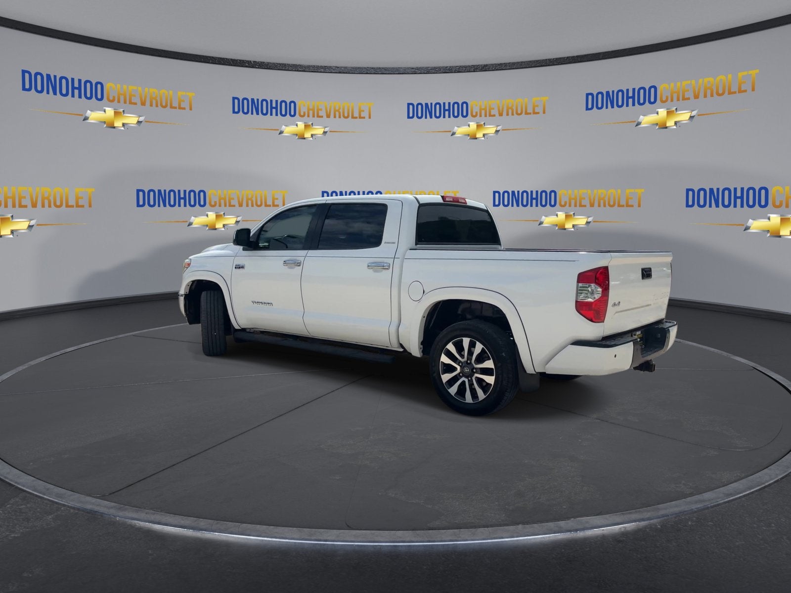 2018 Toyota Tundra 4WD SR5