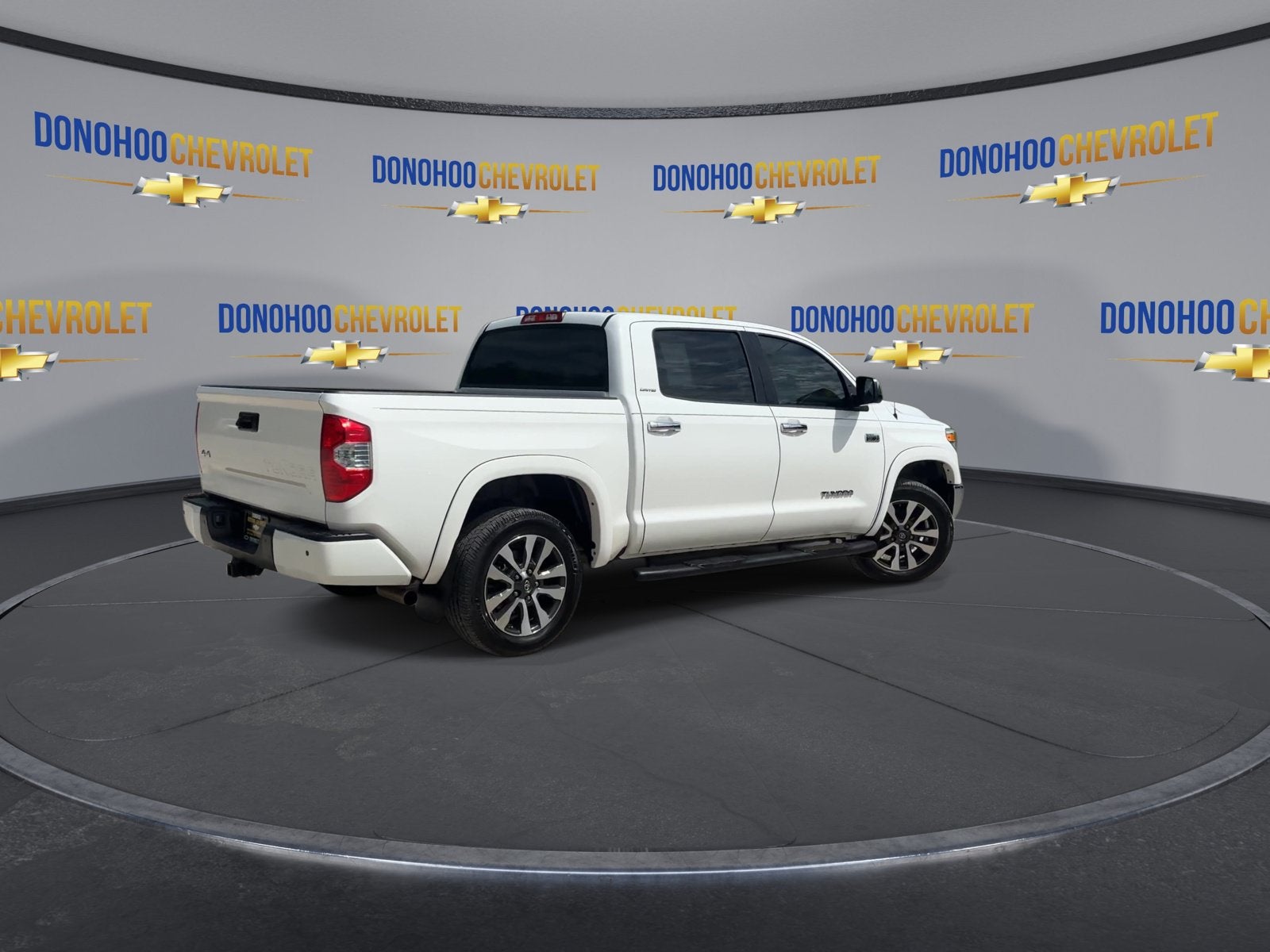 2018 Toyota Tundra 4WD SR5