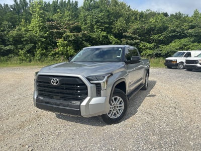 2022 Toyota Tundra 4WD SR5
