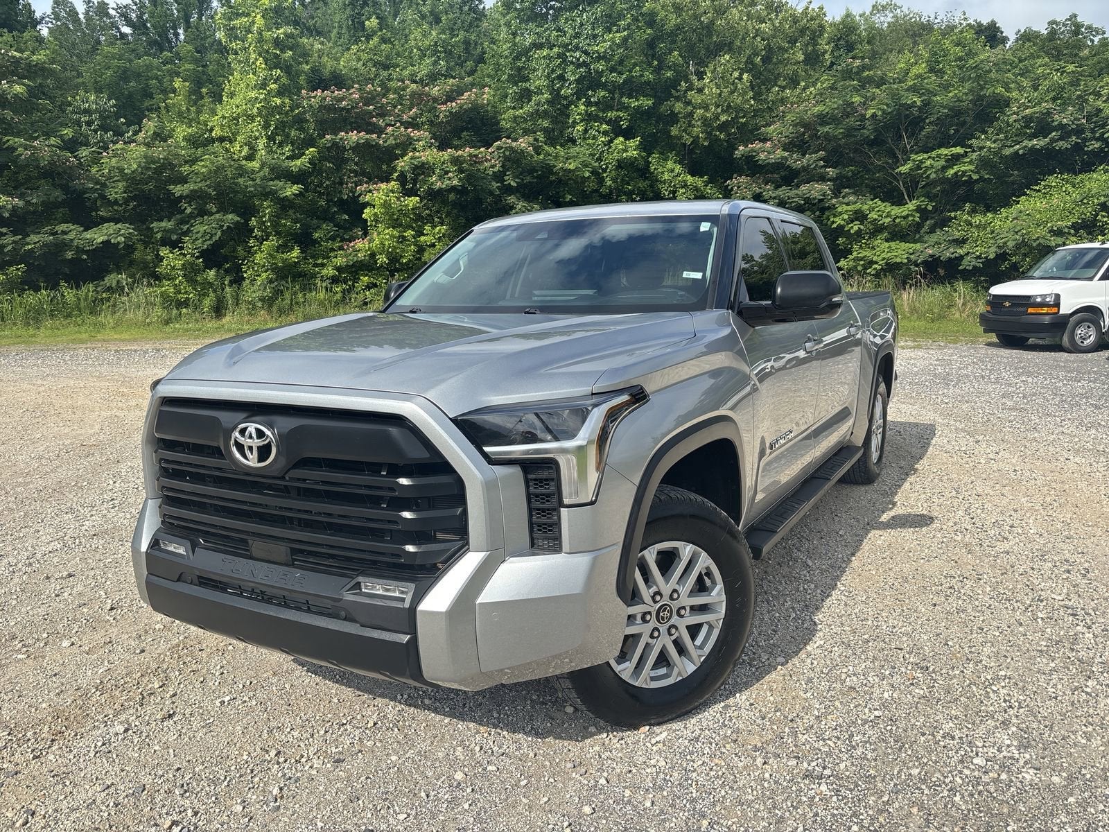 2022 Toyota Tundra 4WD SR5