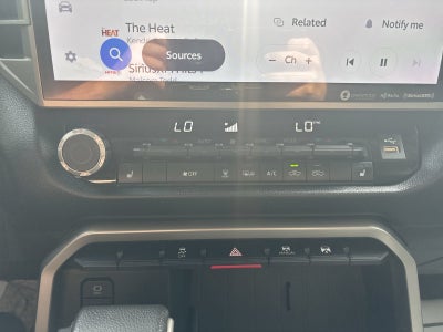 2022 Toyota Tundra 4WD SR5