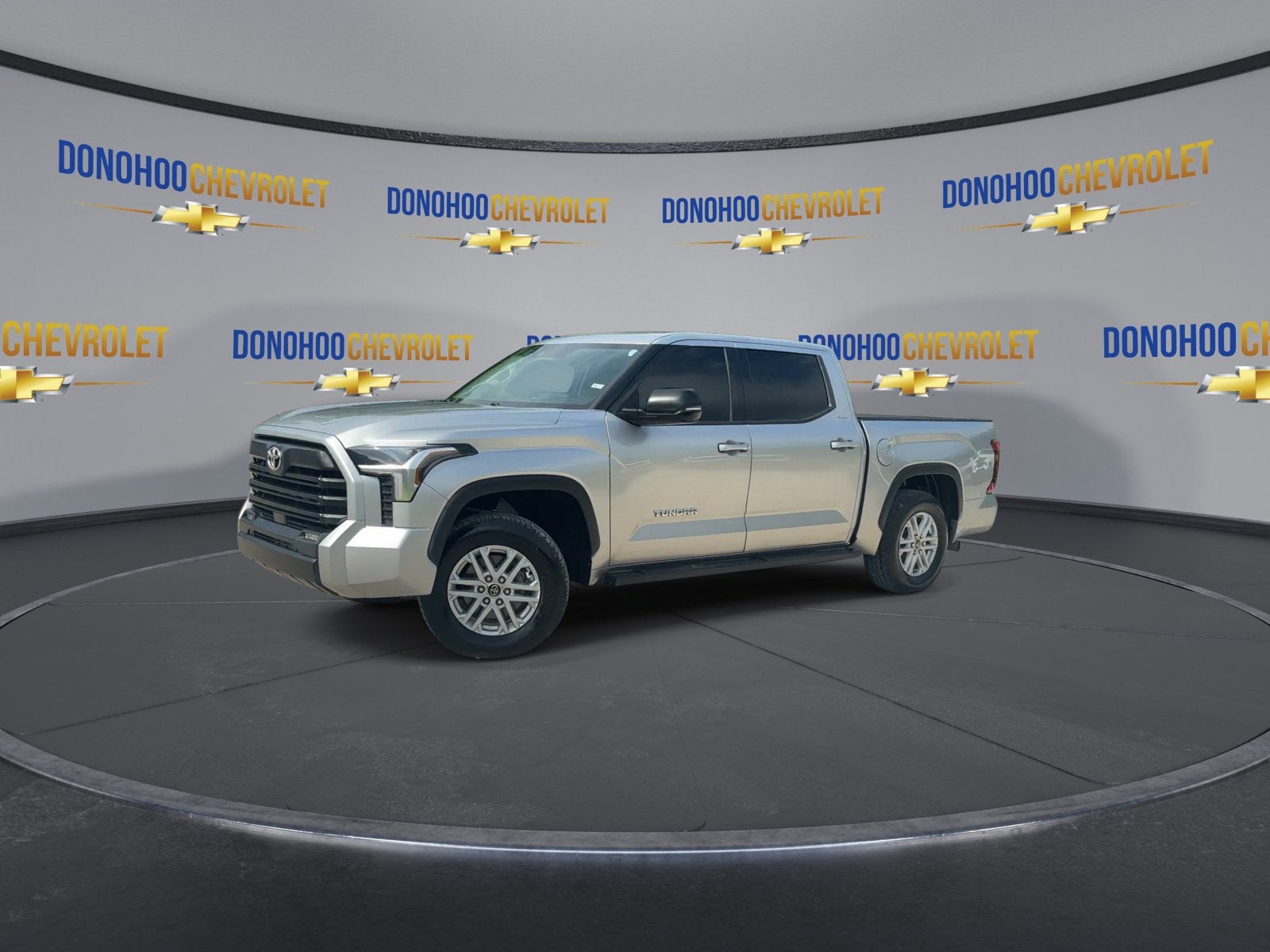 2022 Toyota Tundra 4WD SR5