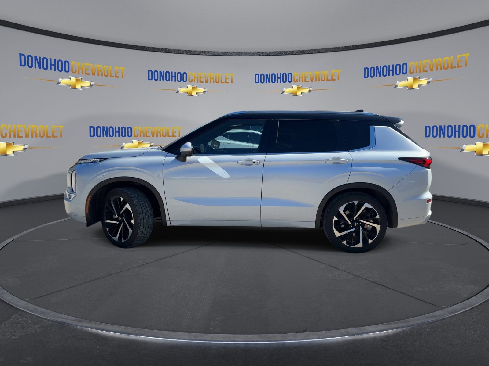 2024 Mitsubishi Outlander SEL