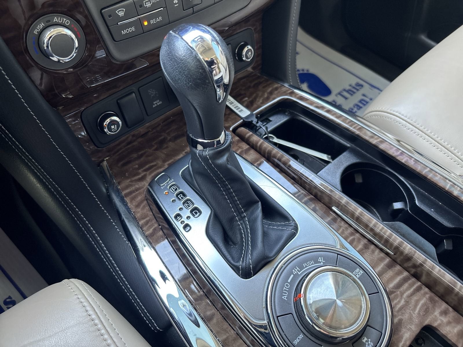 2020 Nissan Armada Platinum