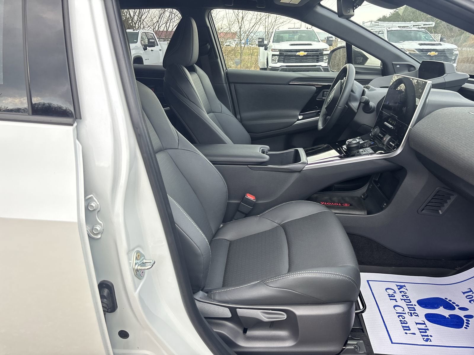 2024 Toyota bZ4X XLE