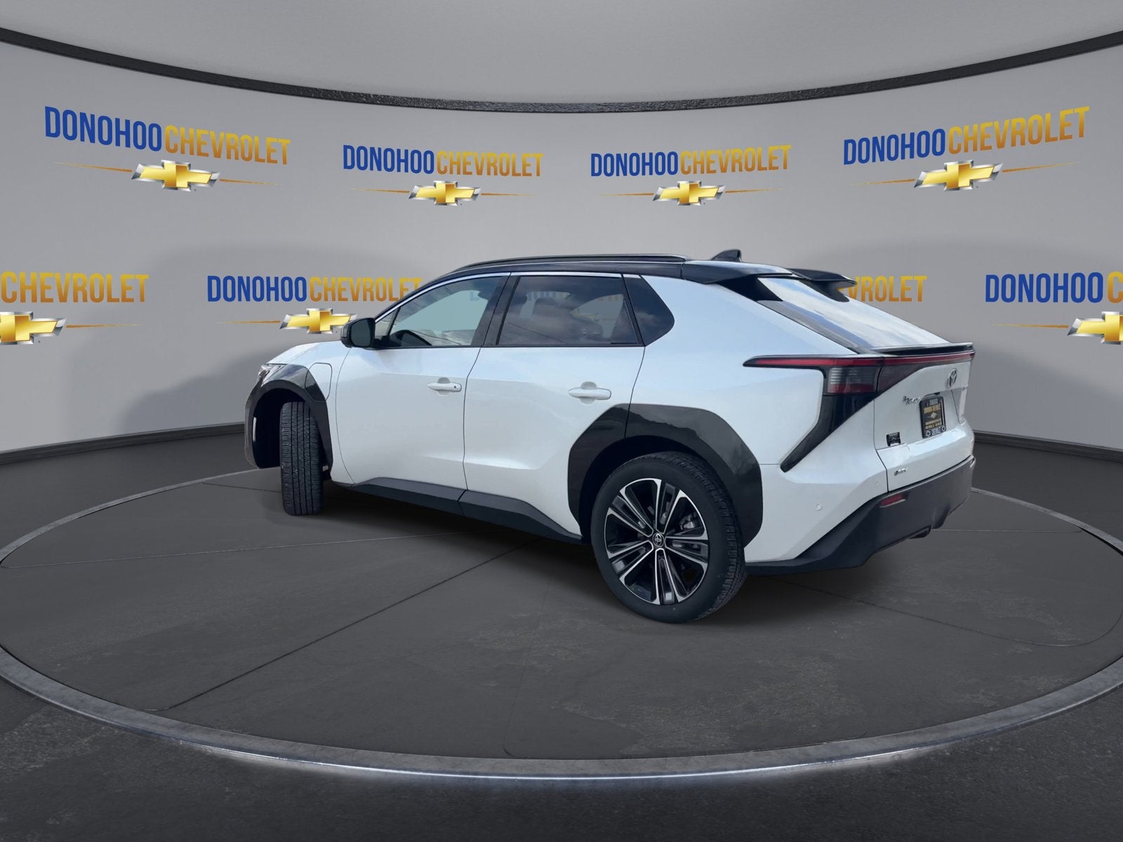 2024 Toyota bZ4X XLE