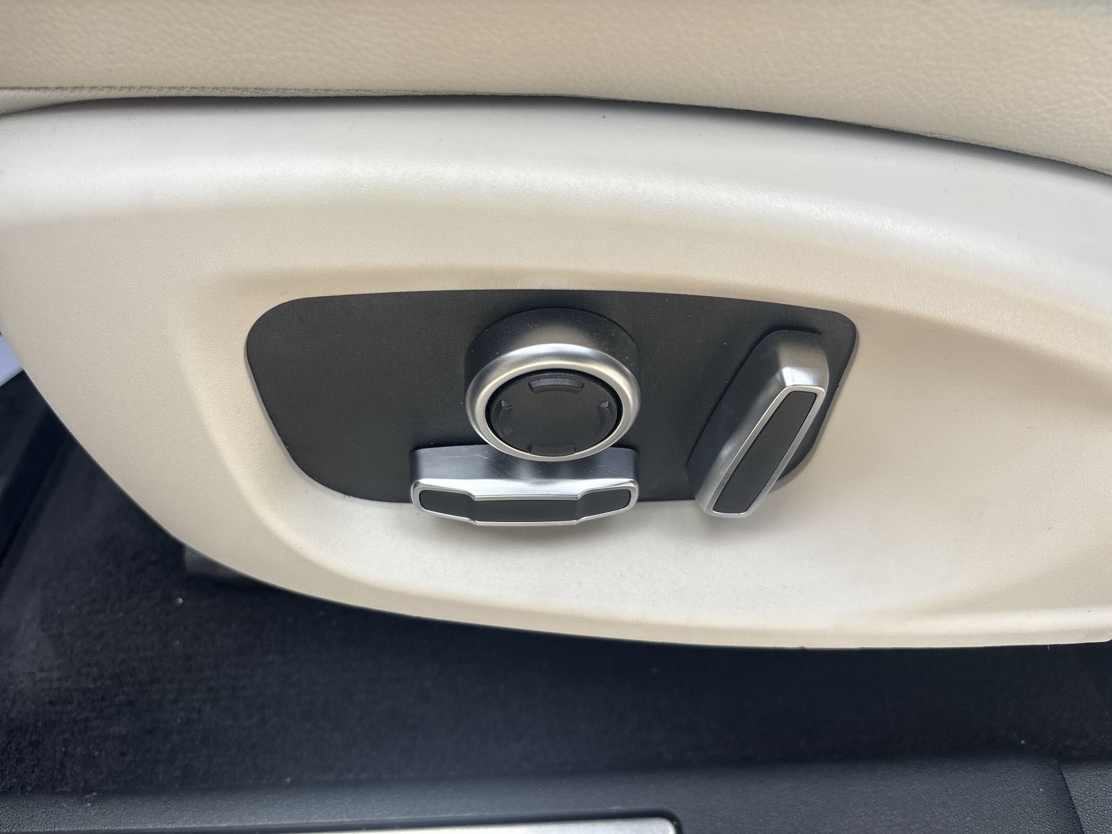 2021 Jaguar E-PACE SE