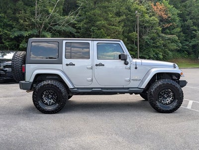 2013 Jeep Wrangler Unlimited Sahara