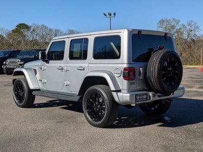 2022 Jeep Wrangler Unlimited High Altitude
