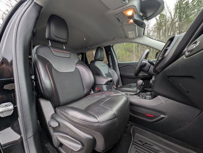 2022 Jeep Cherokee Trailhawk