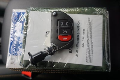 2024 Jeep Wrangler Sahara