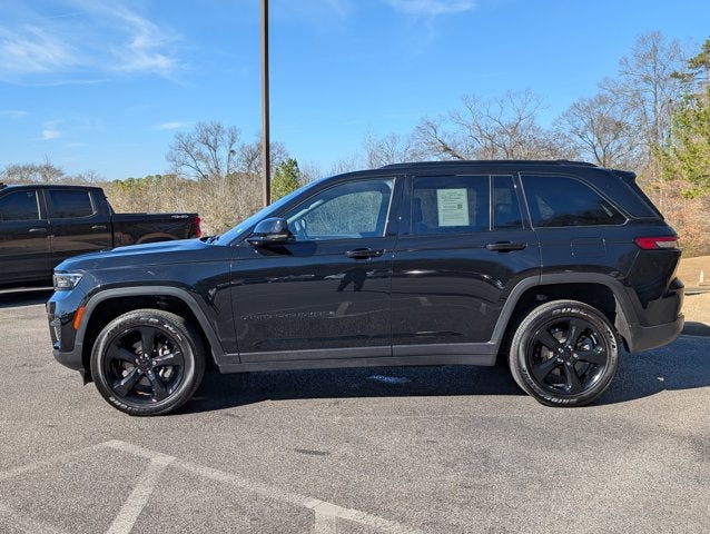 2023 Jeep Grand Cherokee Altitude
