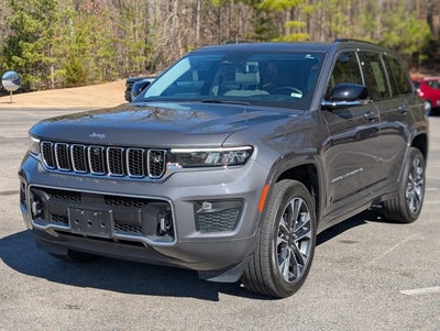 2022 Jeep Grand Cherokee Overland