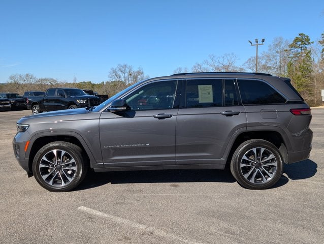 2022 Jeep Grand Cherokee Overland
