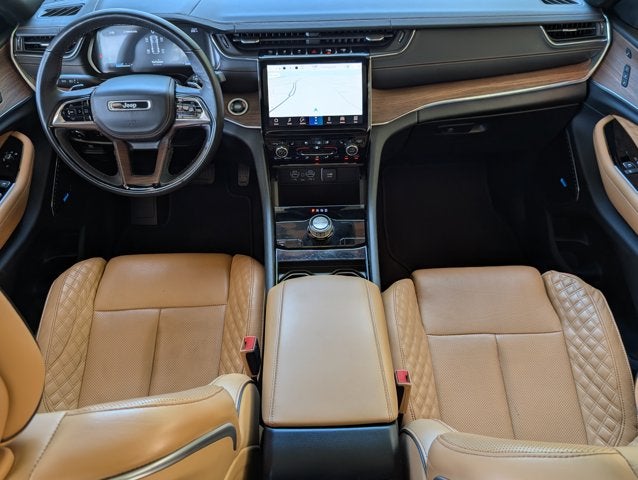 2023 Jeep Grand Cherokee Summit