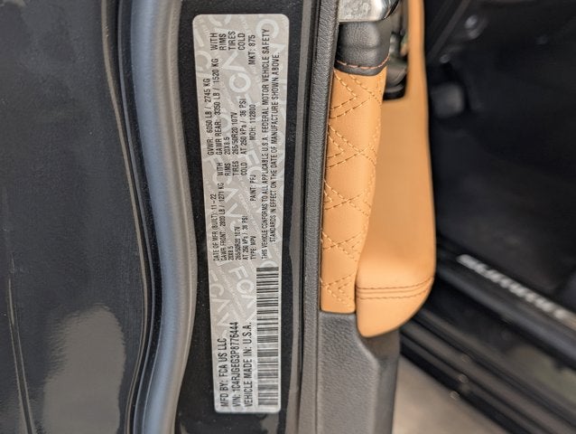 2023 Jeep Grand Cherokee Summit