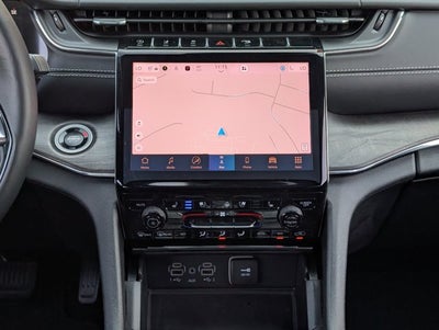 2025 Jeep Grand Cherokee Overland