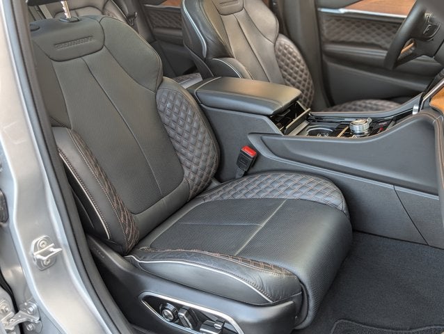 2023 Jeep Grand Cherokee Summit Reserve