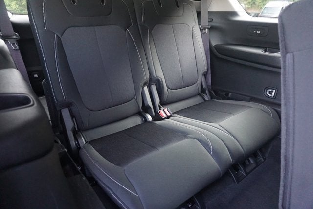 2022 Jeep Grand Cherokee L Laredo