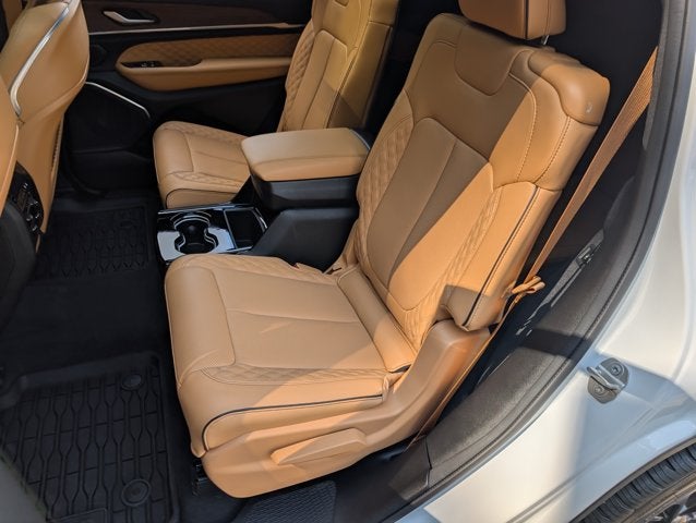 2024 Jeep Grand Cherokee L Summit