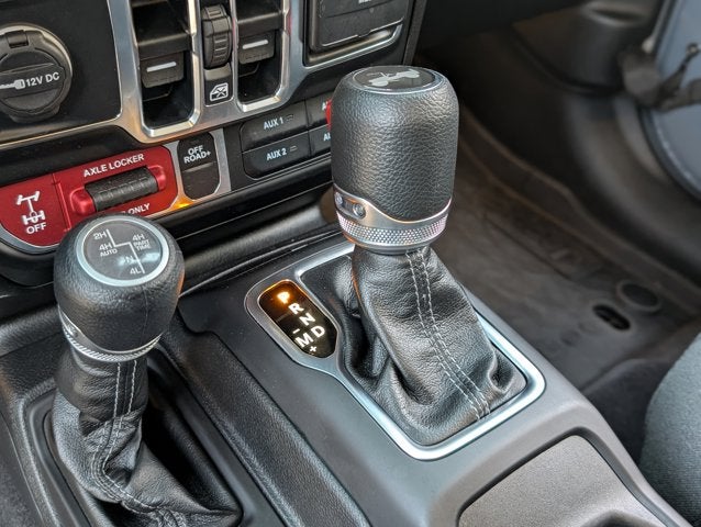 2025 Jeep Wrangler 4xe Willys