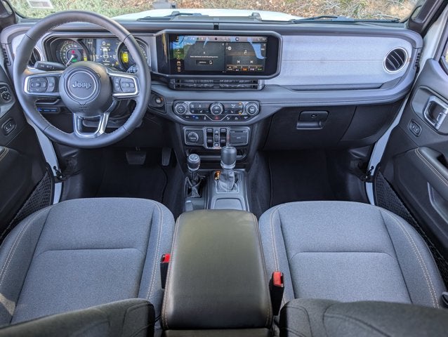 2025 Jeep Wrangler 4xe Sahara