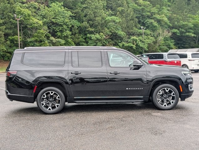 2025 Jeep Wagoneer L Series III