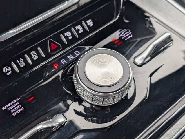 2025 Jeep Wagoneer L Series III