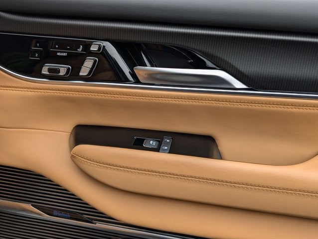 2025 Jeep Grand Wagoneer L Series III Obsidian