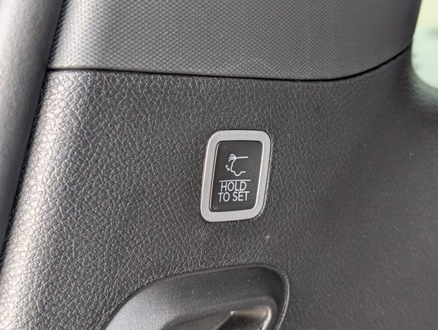 2024 Jeep Wagoneer Series II Carbide