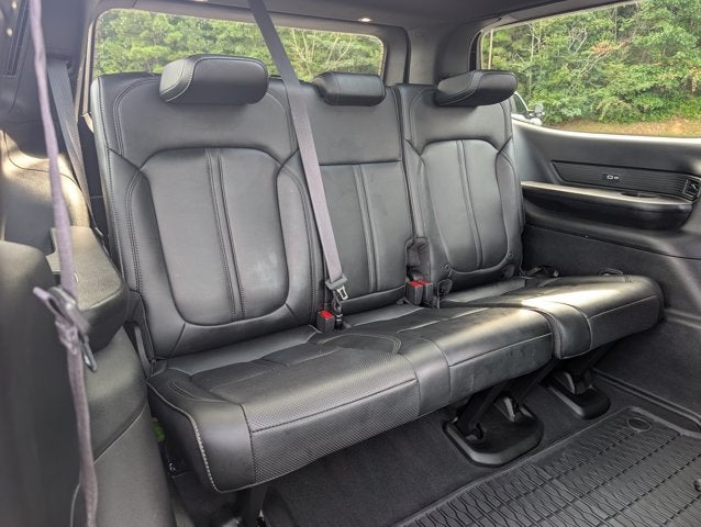 2024 Jeep Wagoneer Series II Carbide