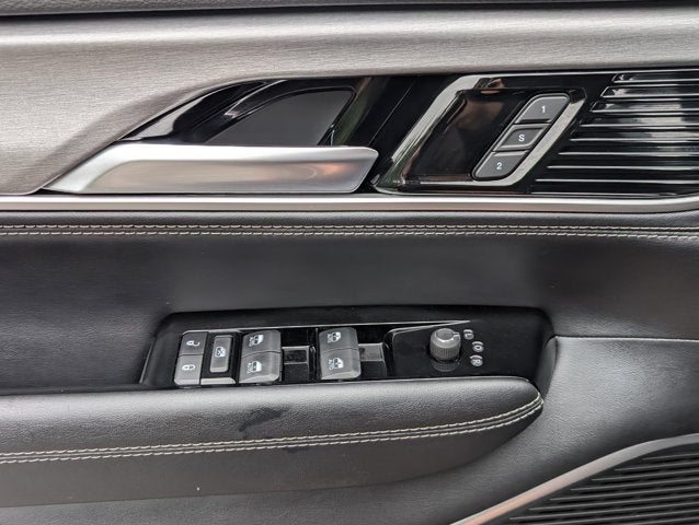 2025 Jeep Wagoneer 4x4