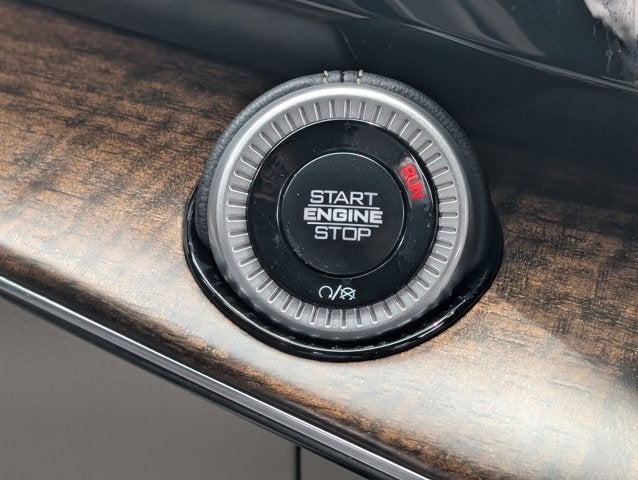 2025 Jeep Grand Wagoneer 4x4
