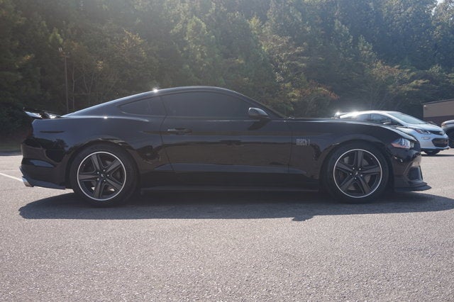 2022 Ford Mustang Mach 1