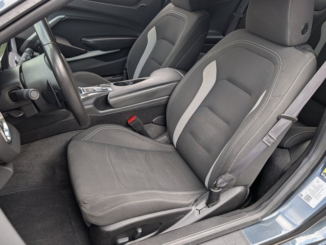 2019 Chevrolet Camaro 1LT
