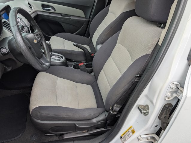 2015 Chevrolet Cruze LS