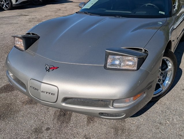 2000 Chevrolet Corvette 2dr Convertible