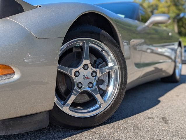 2000 Chevrolet Corvette 2dr Convertible