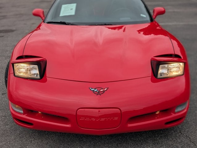 2004 Chevrolet Corvette 2dr Convertible